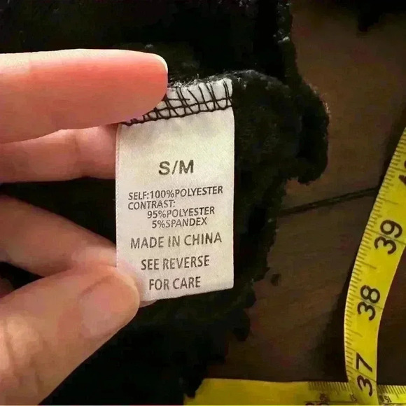 Black loop knit sweater‎ - Picture 11 of 12